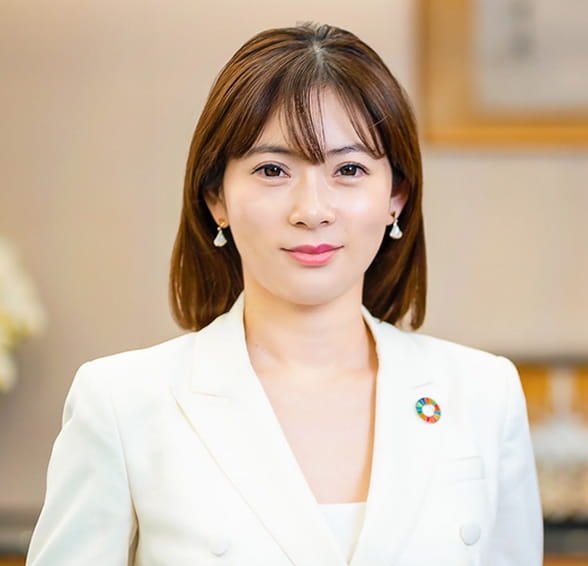 馬渕　磨理子